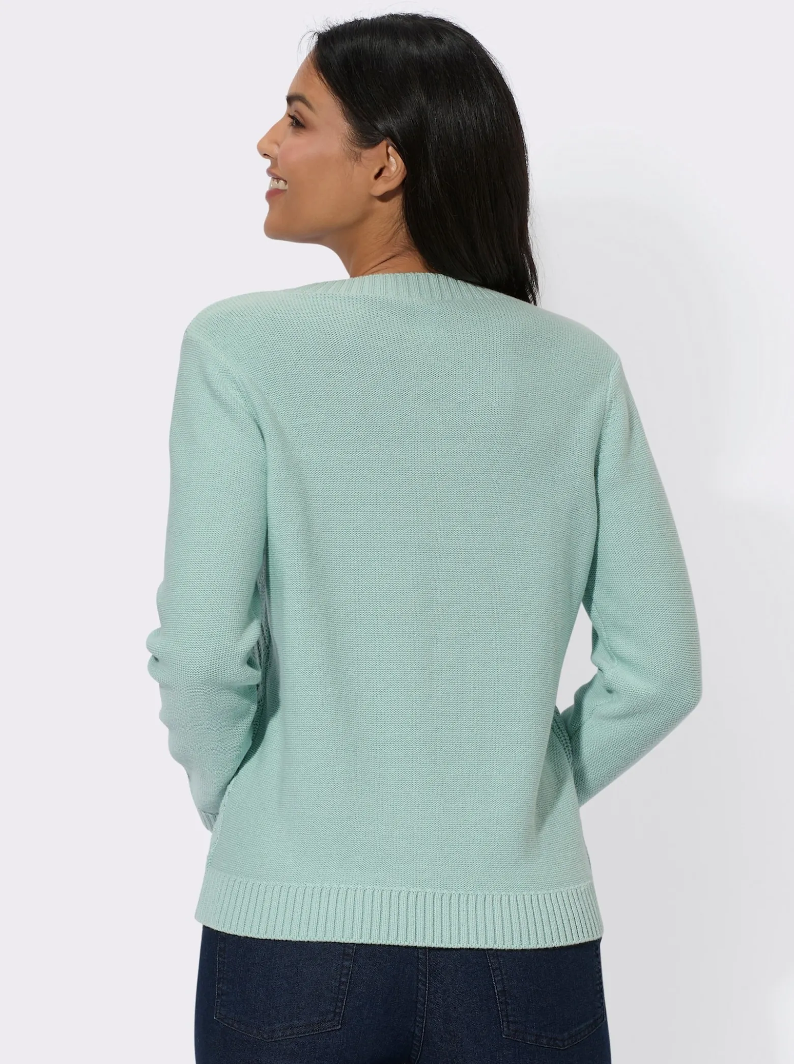 Ajourpullover im Rauten-Muster