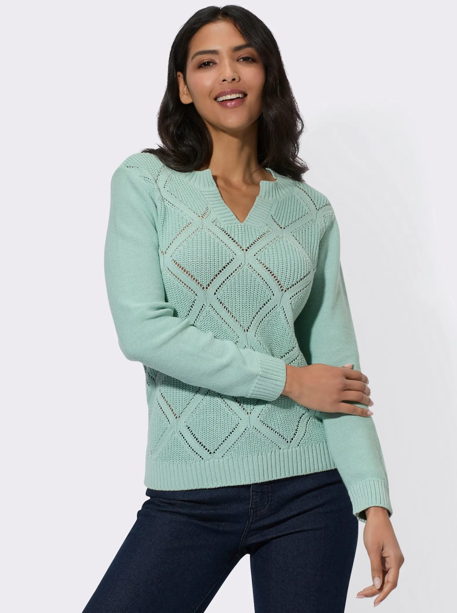 Ajourpullover im Rauten-Muster