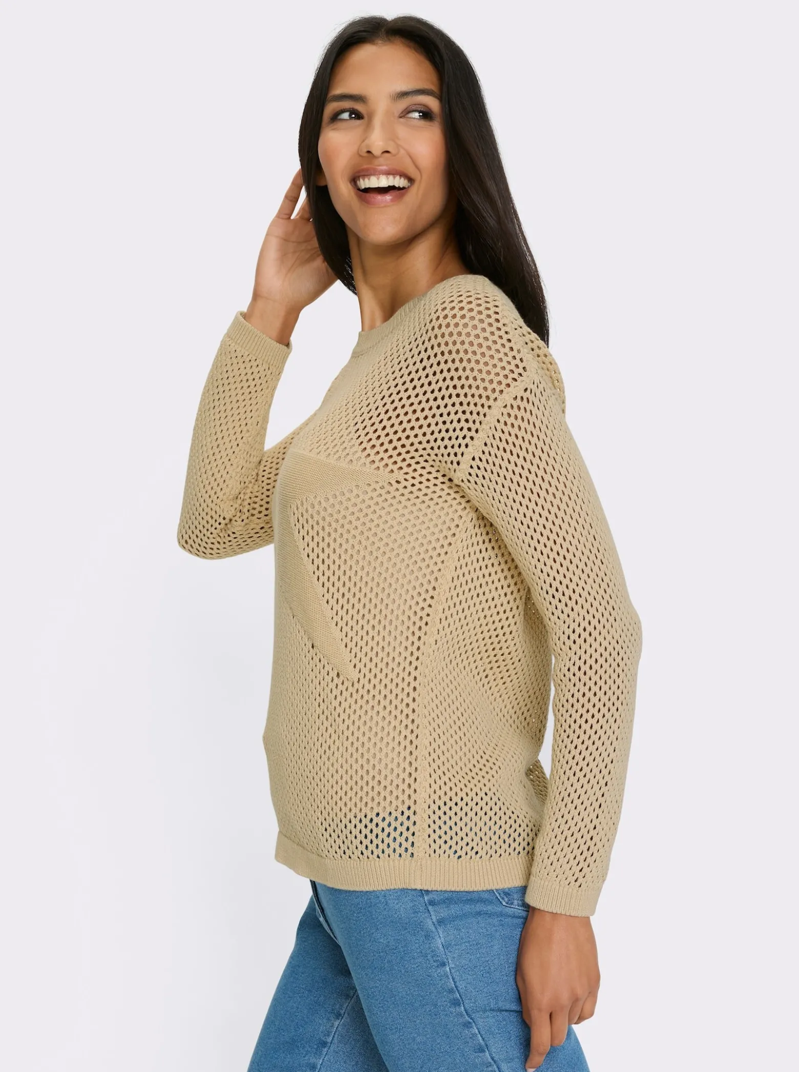 Ajourpullover mit eingestricktem Stern vorne