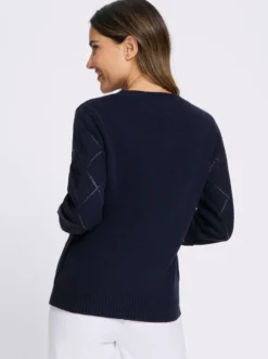 Ajourpullover mit floraler Stickerei