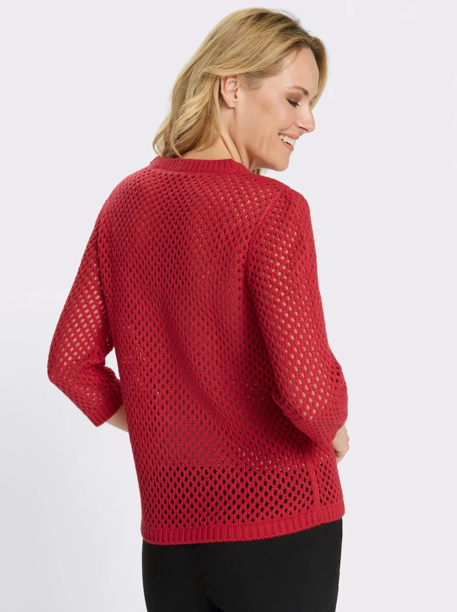 Ajourpullover mit gerippten Bündchen