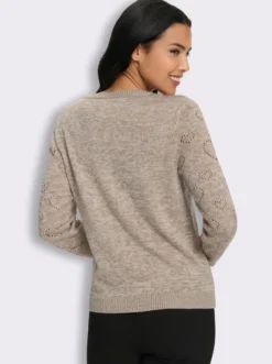 Ajourpullover mit Herzchen