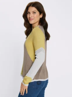 Ajourpullover mit Intarsien-Strickmuster