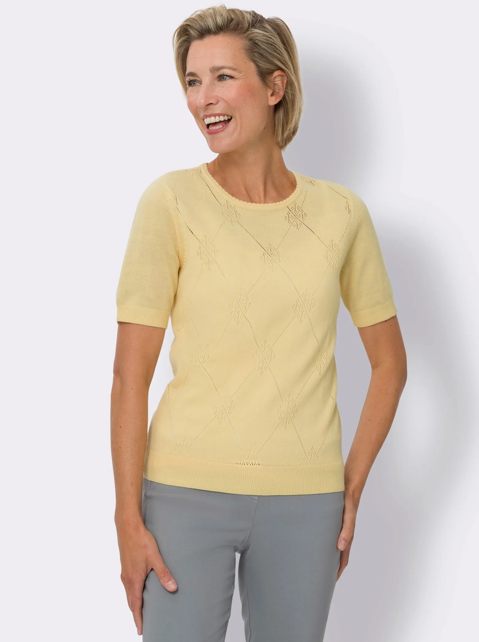 Ajourpullover mit kurzen Ärmeln