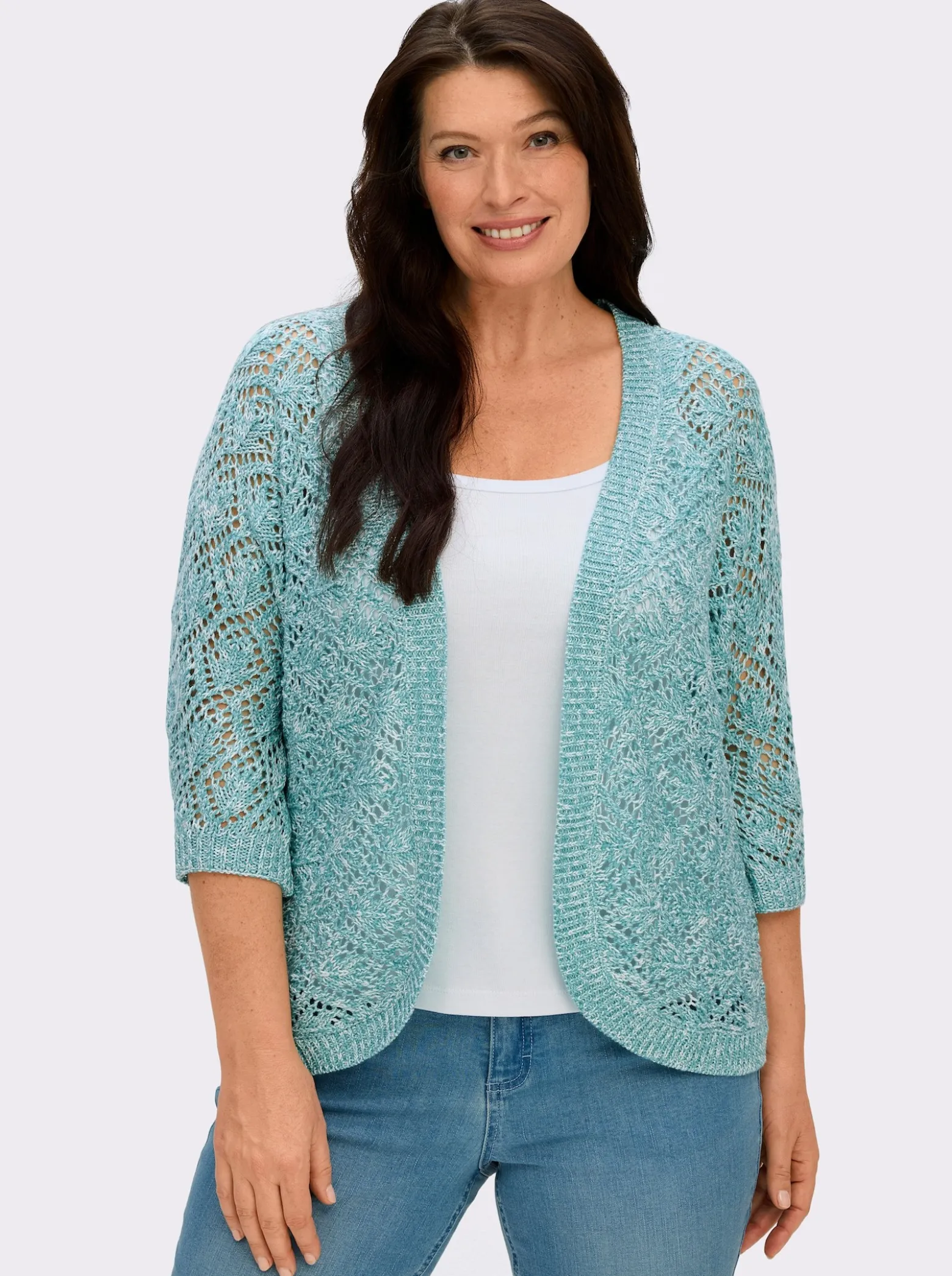 Ajourstrickjacke mit Fledermaus-Ärmeln