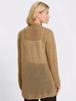 Ajourstrickjacke mit goldfarbenem Glanzgarn