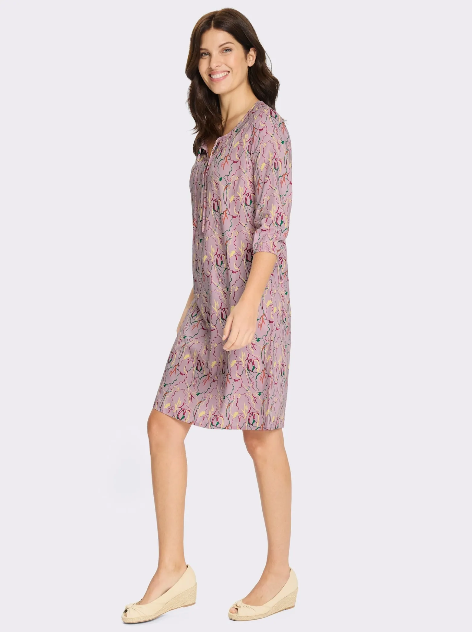 A-Linien-Kleid mit Bindeband am Ausschnitt