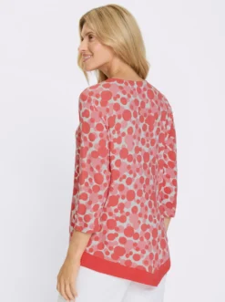 3/4-Arm-Shirt mit spitz zulaufendem Saum