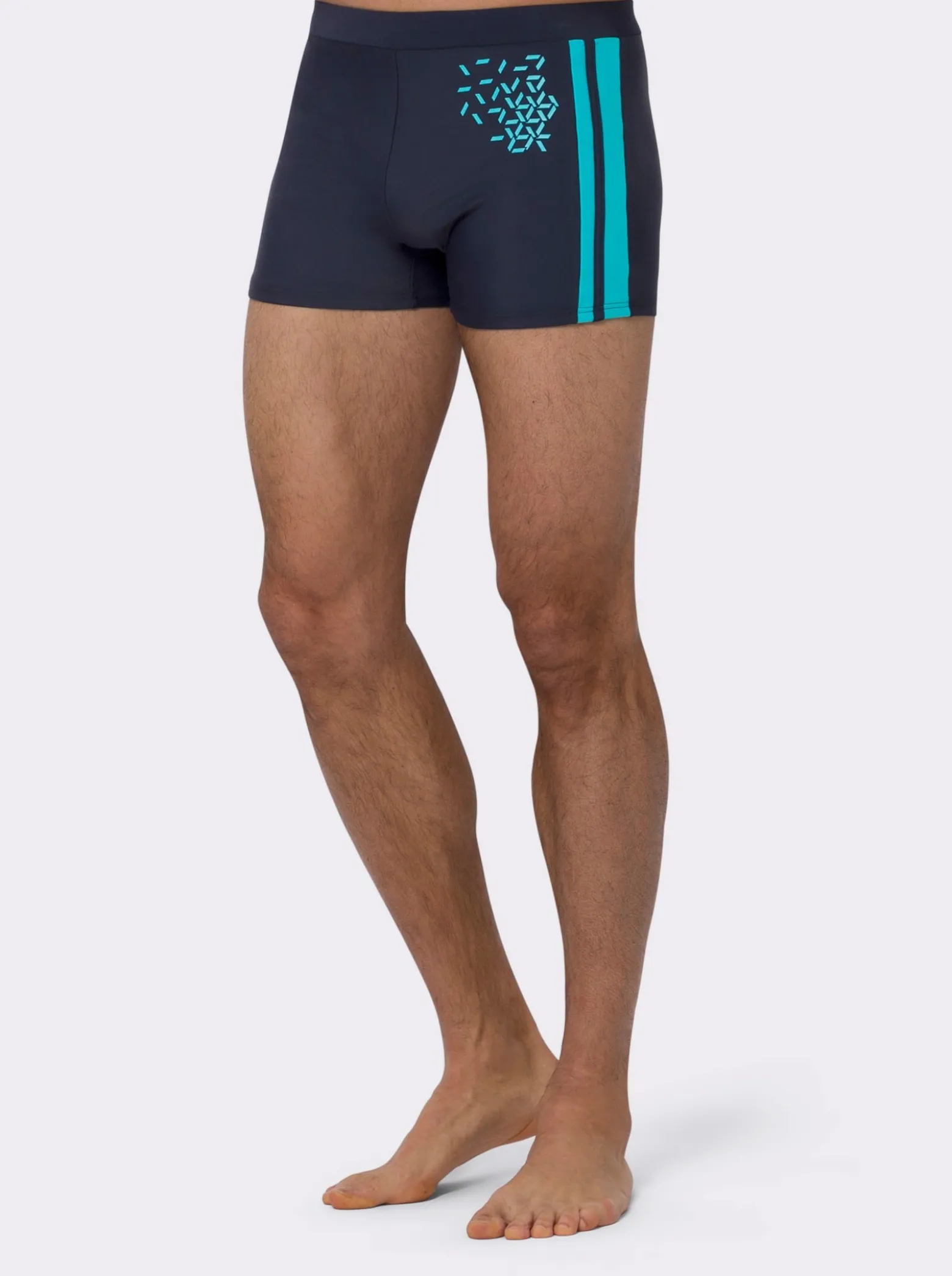 Badehose mit verstellbarem Bindeband innen