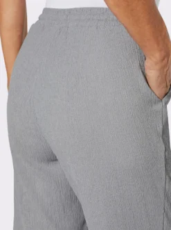 Bermudas in Crinkle-Qualität