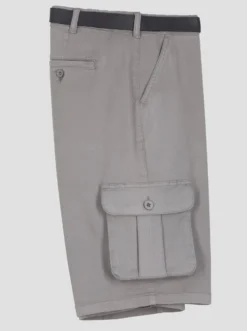 Bermudas inklusive Gürtel