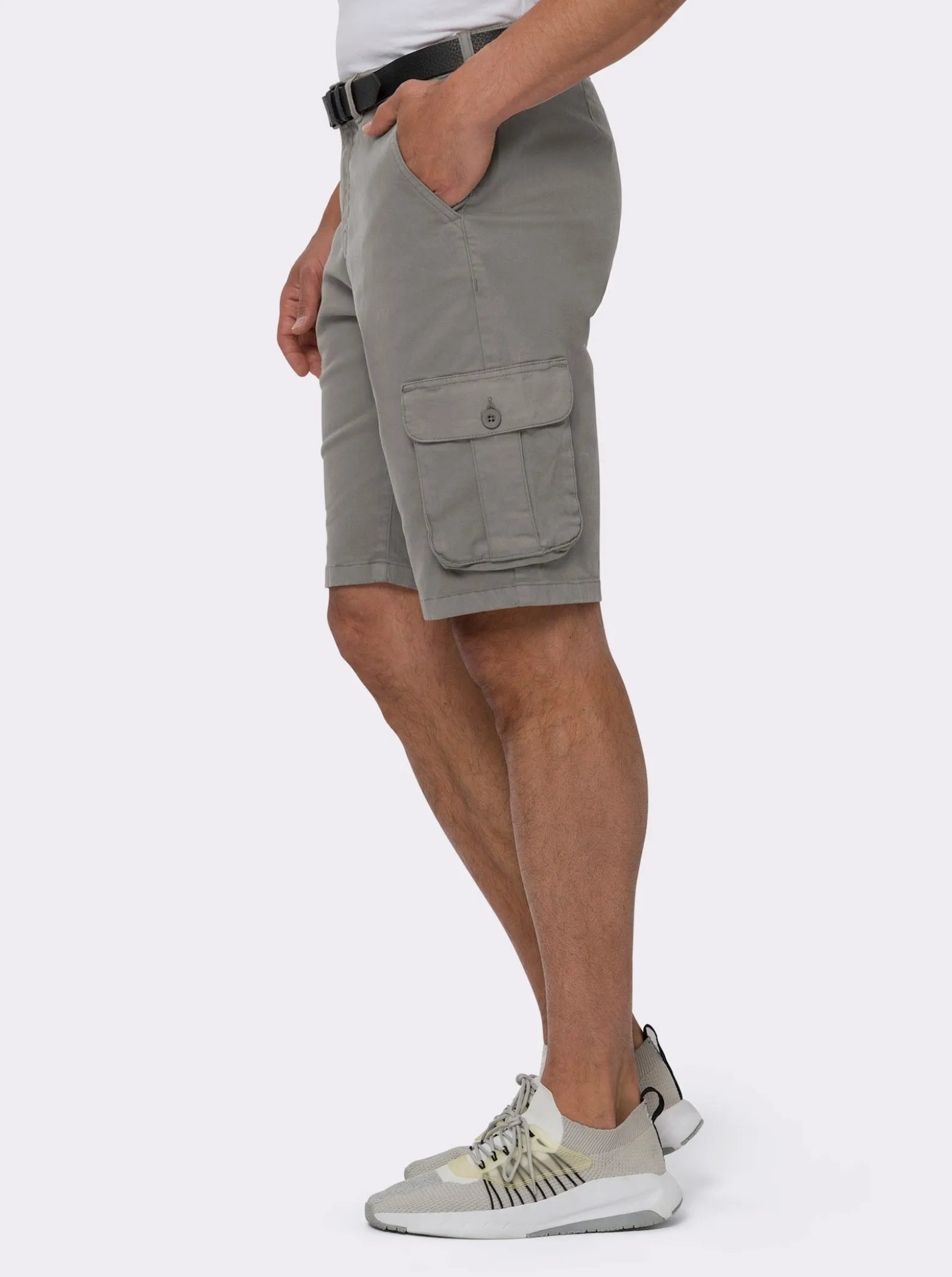 Bermudas inklusive Gürtel