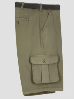 Bermudas inklusive Gürtel