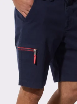 Bermudas mit Reißverschluss-Tasche