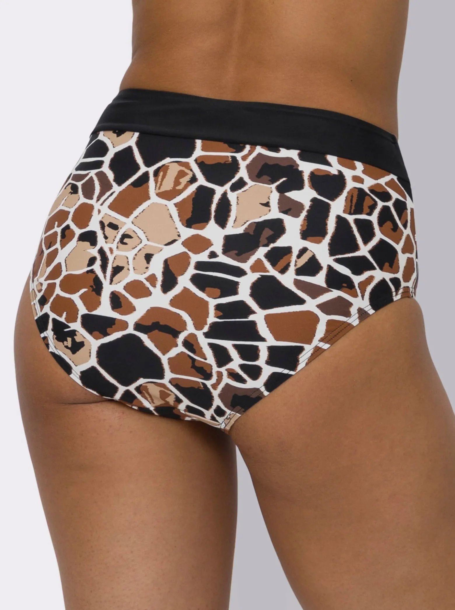 Bikini-Hose mit Rundum-Dehnbund