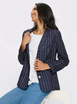 Blazer mit goldfarbenen Schmuckknöpfen