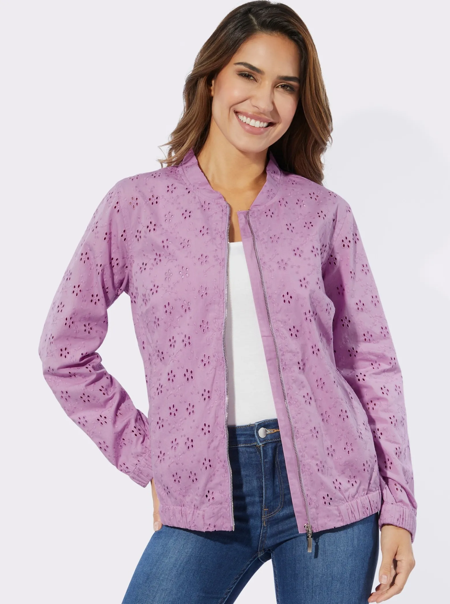 Blazer mit Lochstickerei