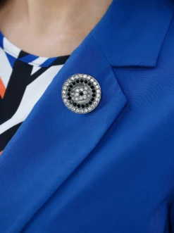 Blazer mit Schmuckknöpfen