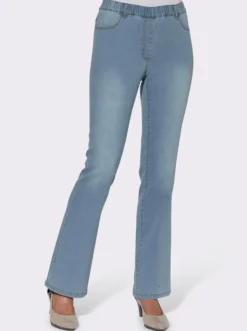 Bootcut-Jeans in Schlupfform
