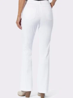 Bootcut-Jeans mit Dekoknöpfen