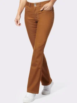 Bootcut-Jeans mit Push up-Effekt