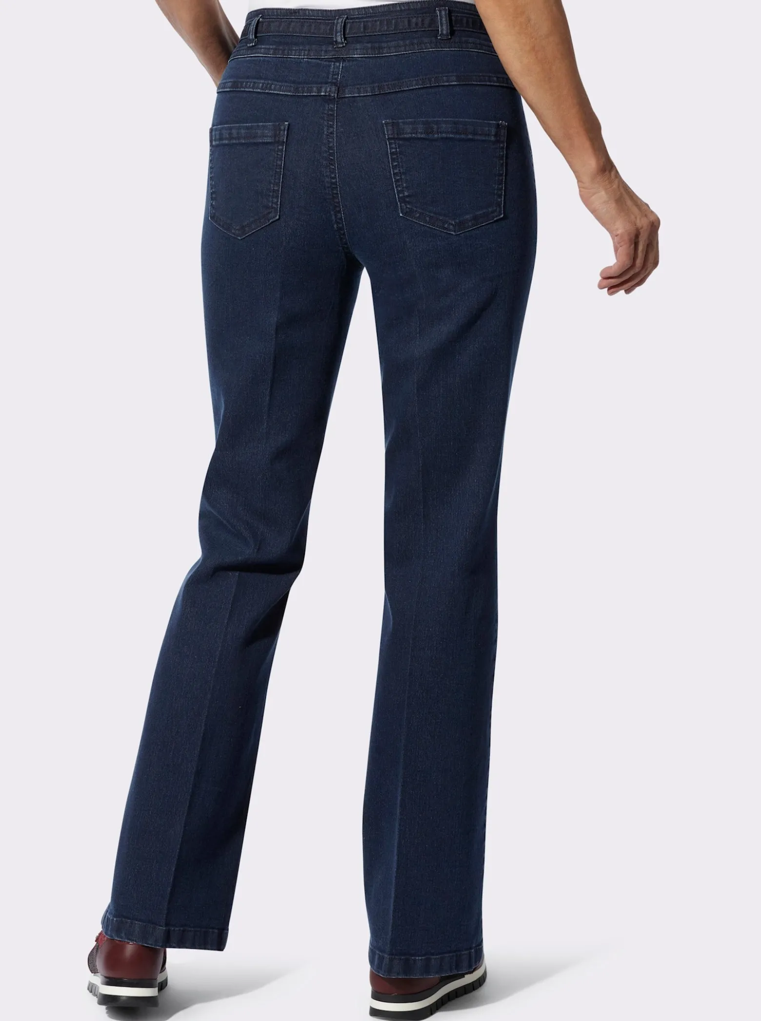 Bootcut-Jeans mit Waschung