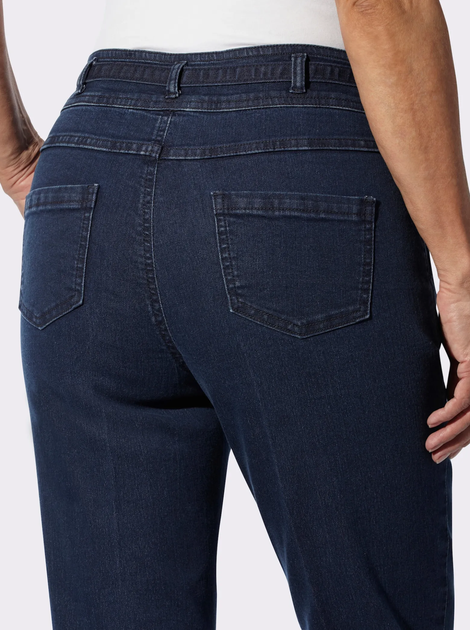 Bootcut-Jeans mit Waschung