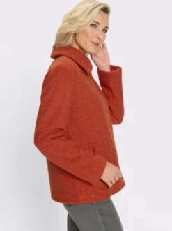Boucléjacke für normale Wintertemperaturen