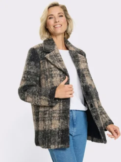 Boucléjacke mit Karo-Muster