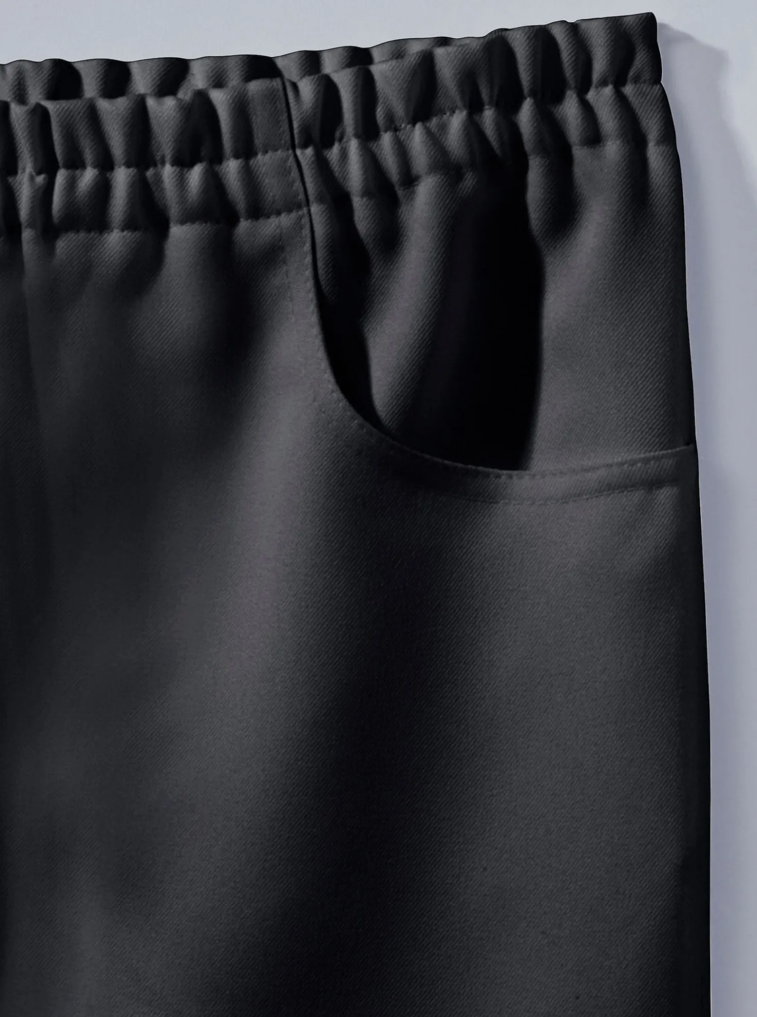 Caprihose mit Bügelfalte