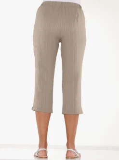 Caprihose mit imitiertem Knopfverschluss