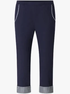 Caprihose mit Kontraststreifen