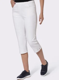 Caprijeans mit Glitzersteinchen-Deko