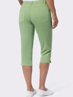Caprijeans mit seitlichem Dehnbund