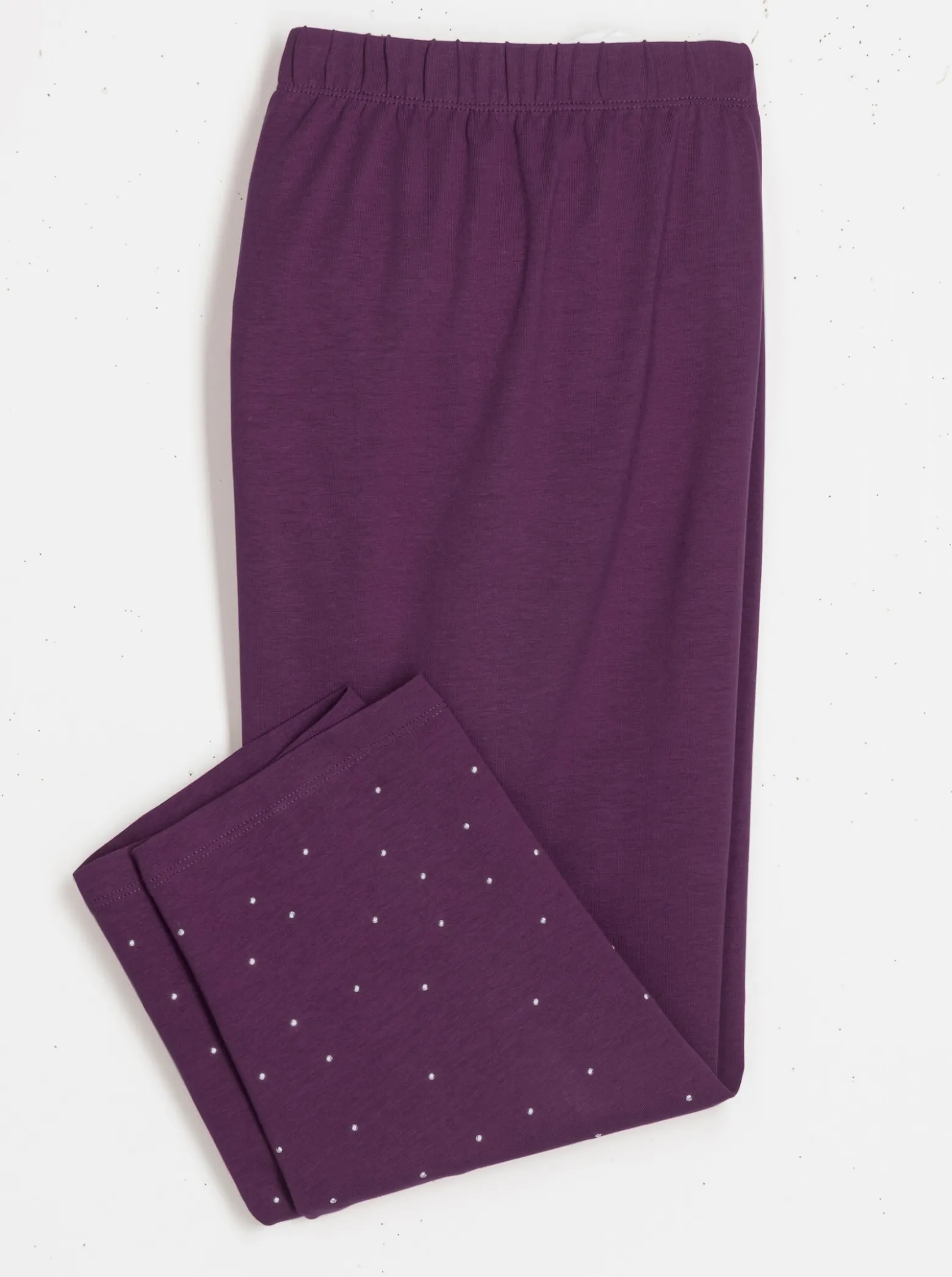 Caprileggings mit Zierplättchen am Bein