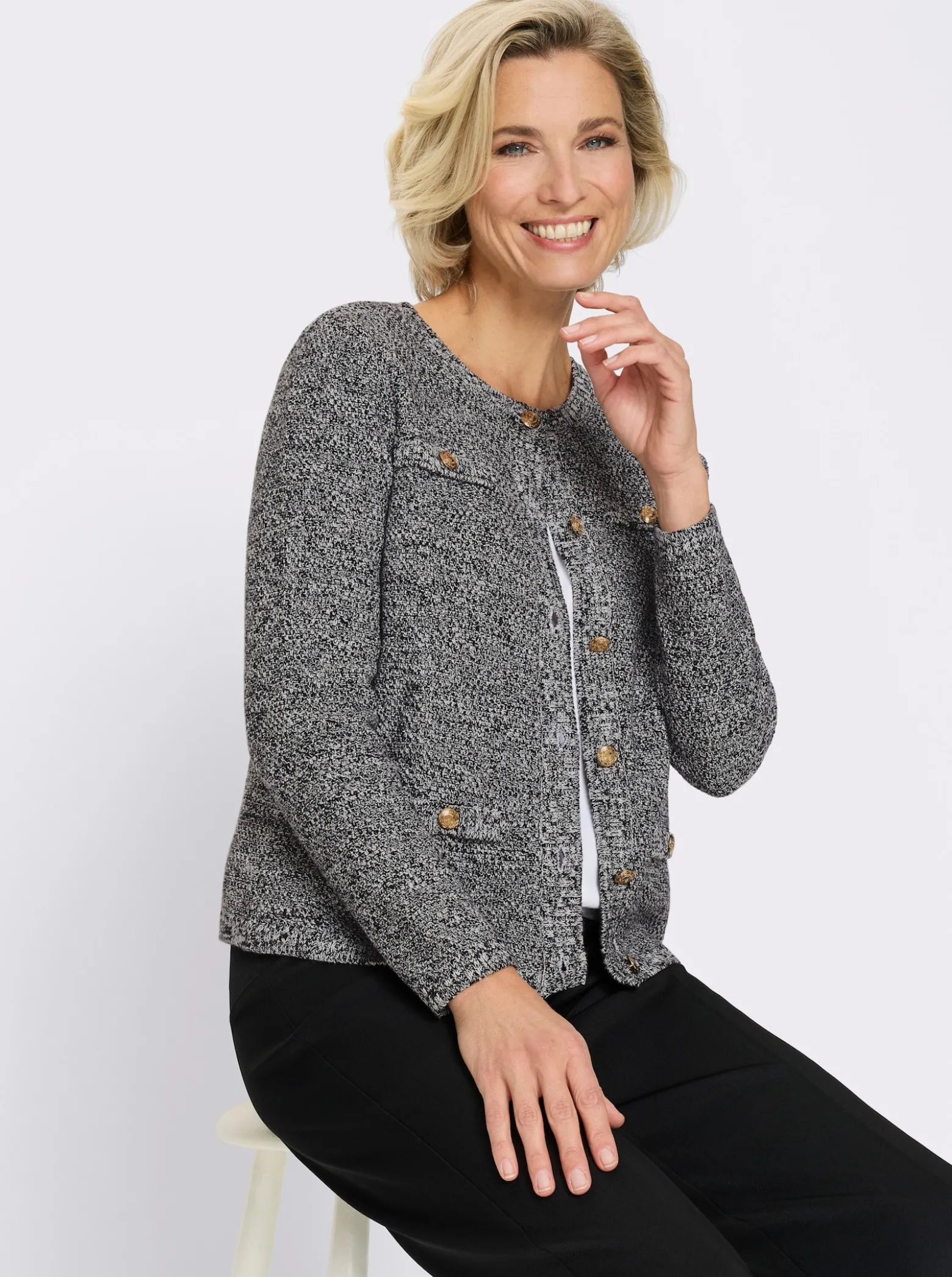 Cardigan mit Schmuckknöpfen