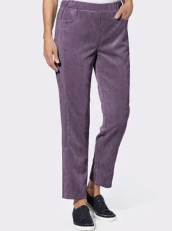 Cordhose in knöchelfreier Länge