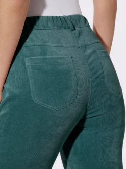 Cordhose mit Dehnbund