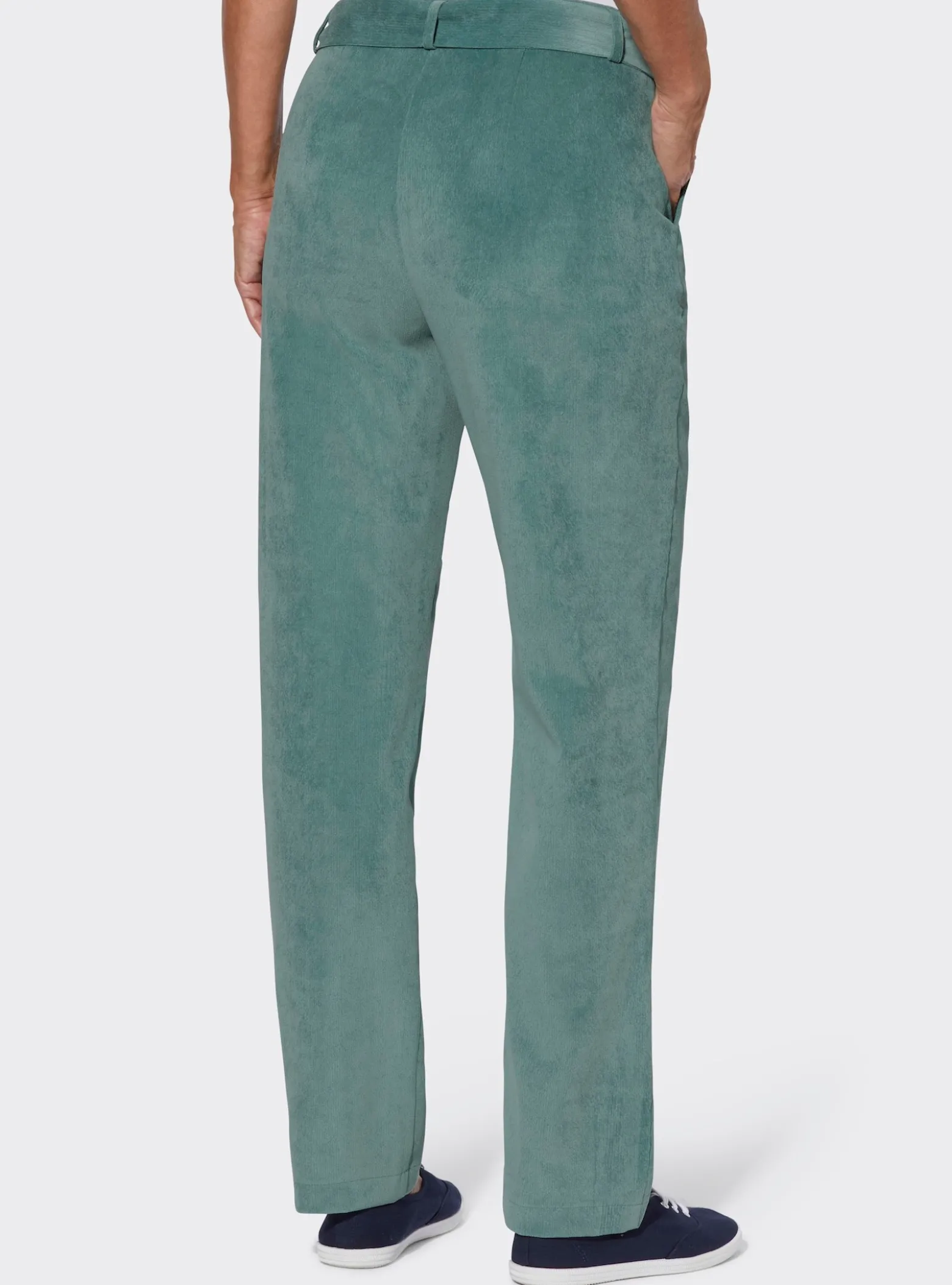 Cordhose mit Gürtel, 2 Taschen