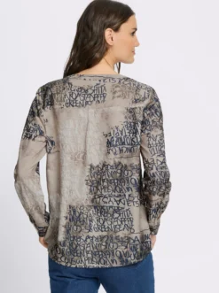 Druckbluse mit kurzer Knopfleiste