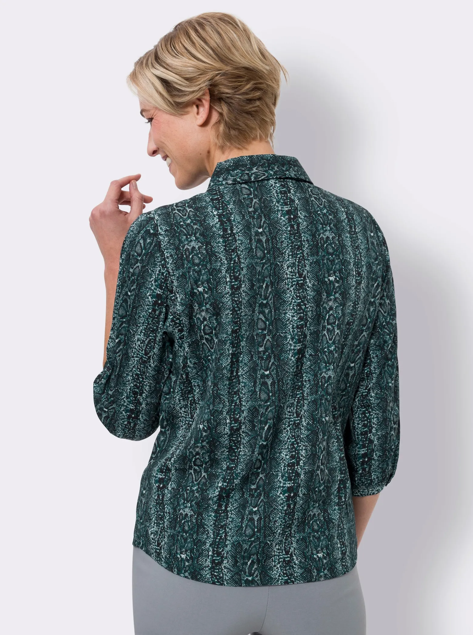 Druckbluse mit Reptil-Muster