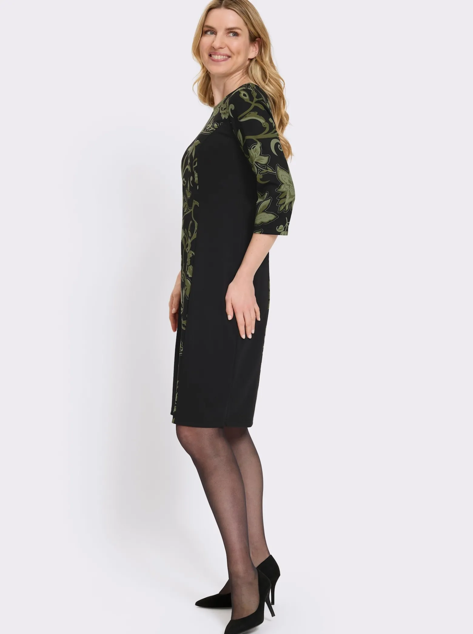 Druckkleid im Paisley-Dessin