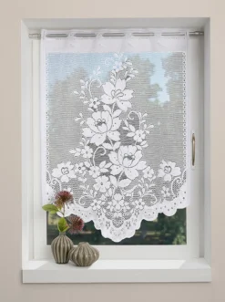 Fenster- und Türbehang