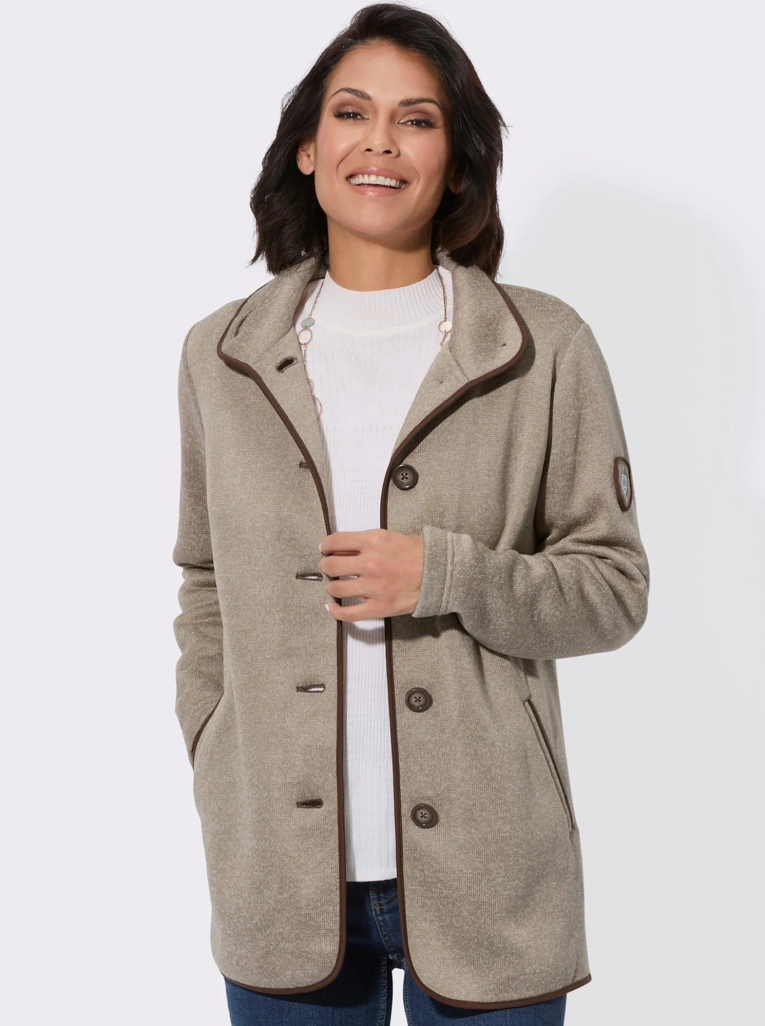 Fleecejacke mit hohen Seitenschlitzen
