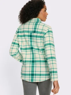 Fleecejacke mit längerem Saum im Rückteil