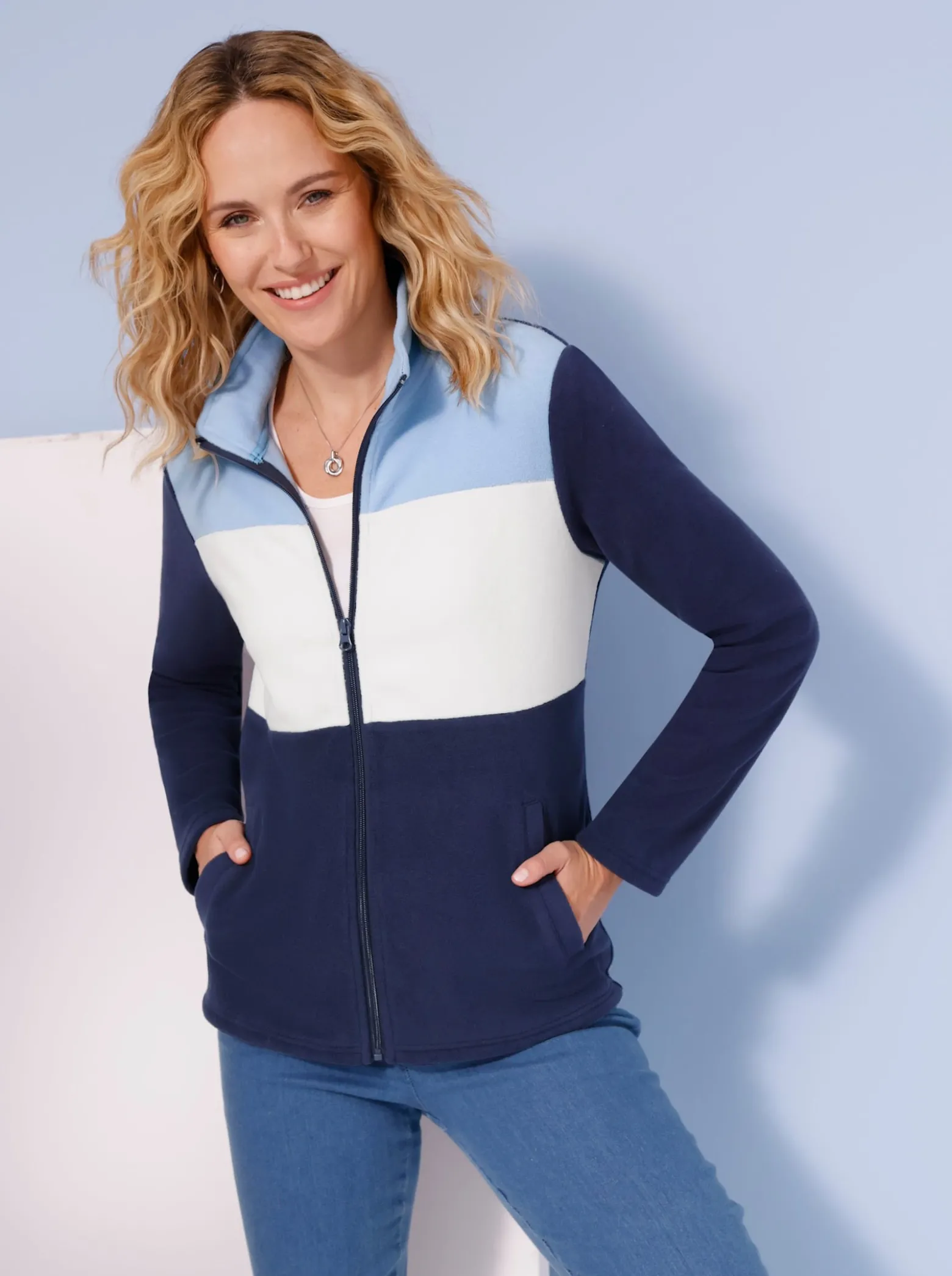 Fleecejacke mit mehrfarbigem Vorderteil