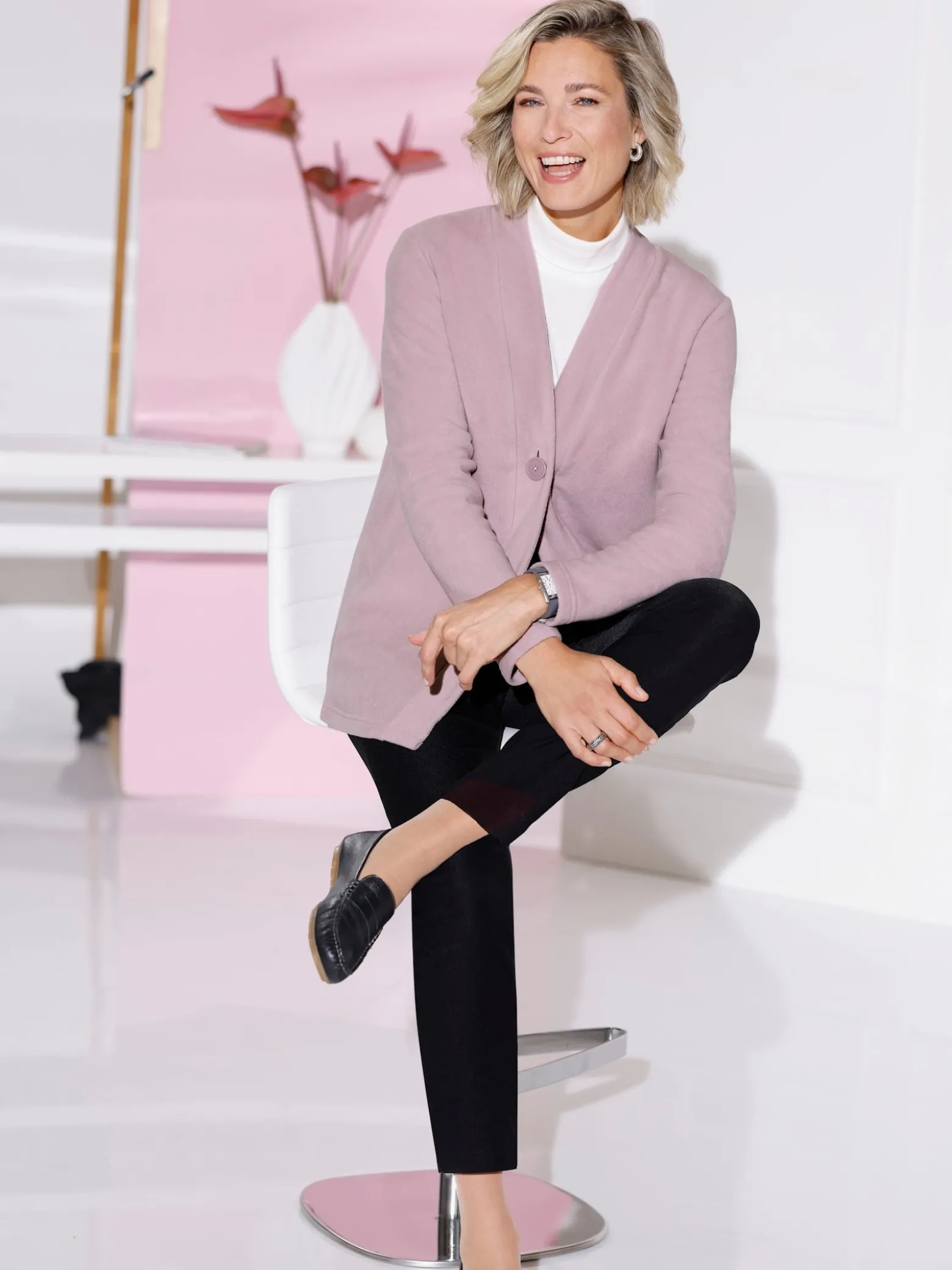 Fleecejacke mit V-Ausschnitt