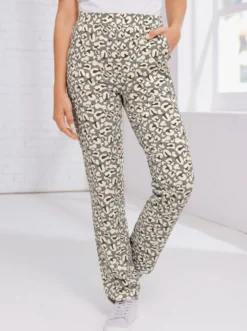Freizeithose im Leo-Print