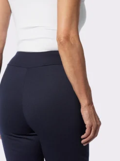 Freizeithose mit Biesenverzierung