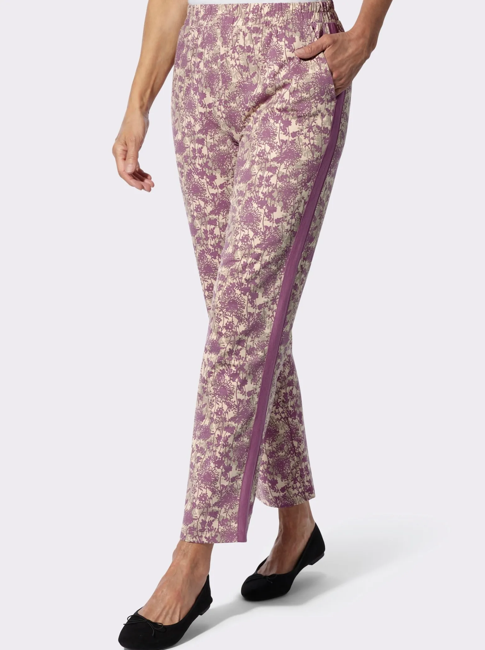 Freizeithose mit Galonstreifen